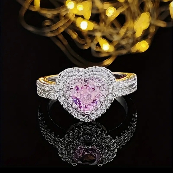 Pink & White Zircon ❤️ Shaped Ring in Sterling Silver (Not plated)Sz 5/ 6! - Picture 4 of 5
